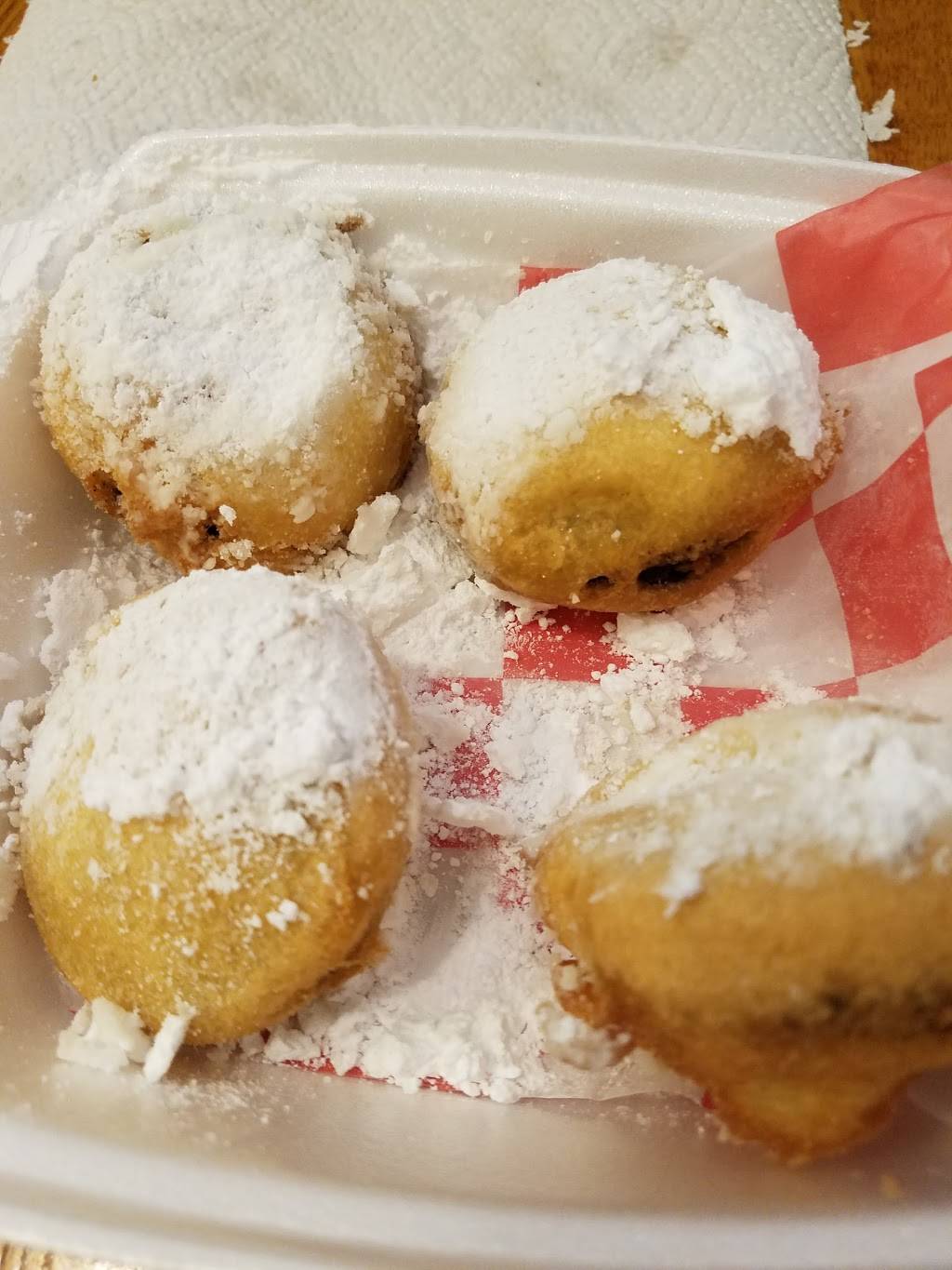 Dentons | restaurant | 6914 Kingston Pike, Knoxville, TN 37919, USA | 8655588676 OR +1 865-558-8676