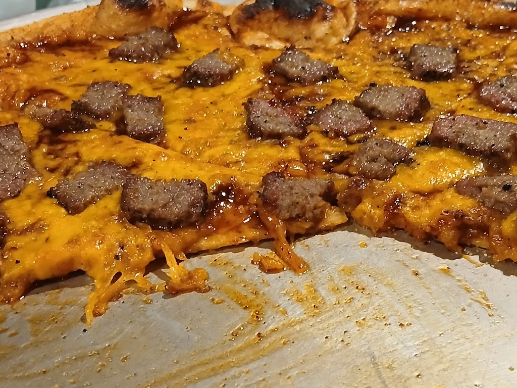 The Maple Pig | restaurant | 710 Main St, Presque Isle, ME 04769, USA | 2078104063 OR +1 207-810-4063