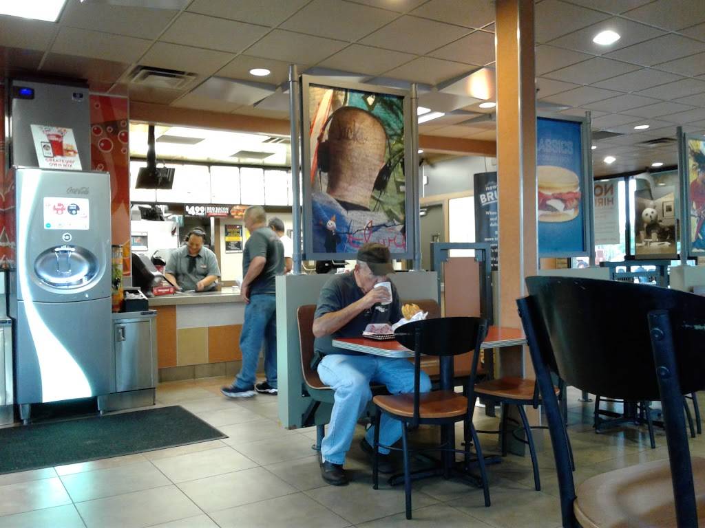 Jack in the Box | restaurant | 1802 W Bell Rd, Phoenix, AZ 85023, USA | 6028669048 OR +1 602-866-9048