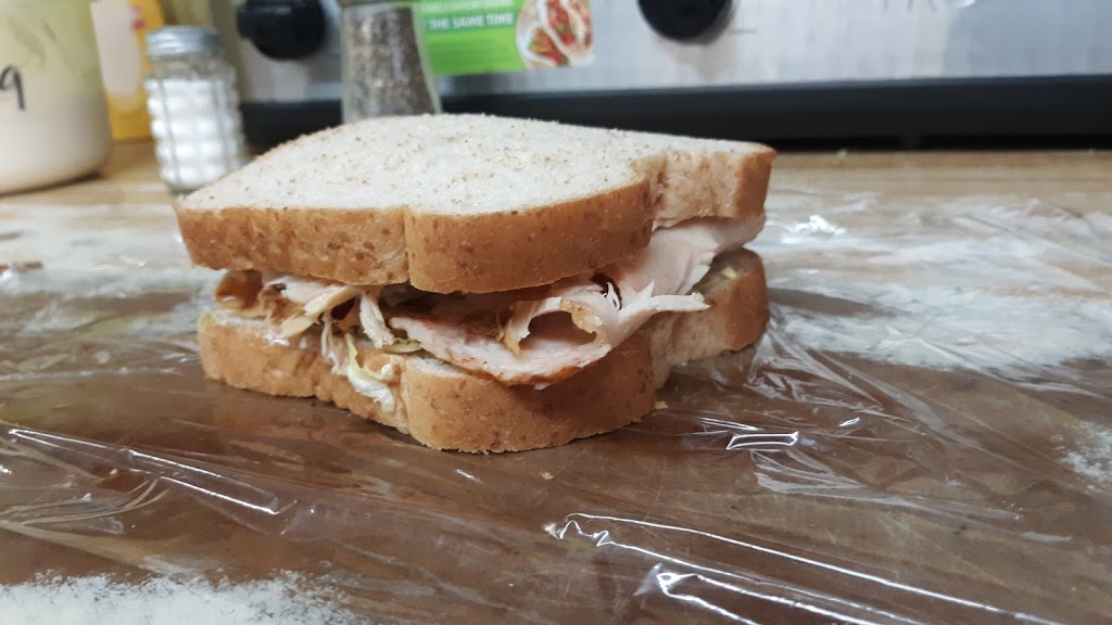 Johns Grocery | restaurant | 2033 US-80, Vicksburg, MS 39180, USA | 6016386001 OR +1 601-638-6001