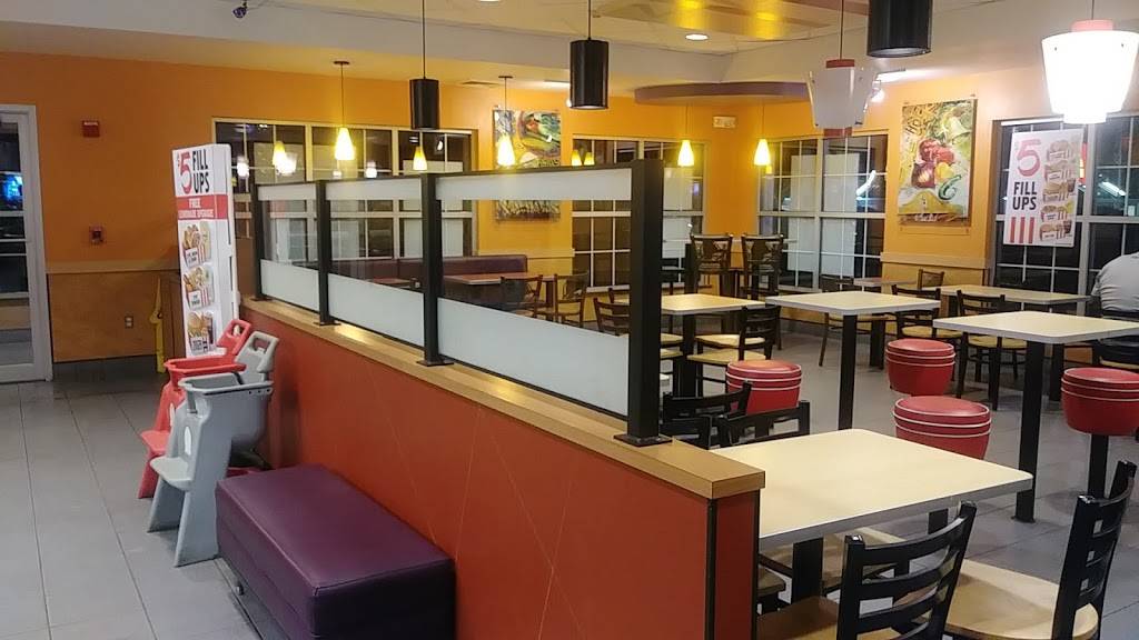 KFC | restaurant | 218 Broad St, Bridgewater, MA 02324, USA | 5086978436 OR +1 508-697-8436