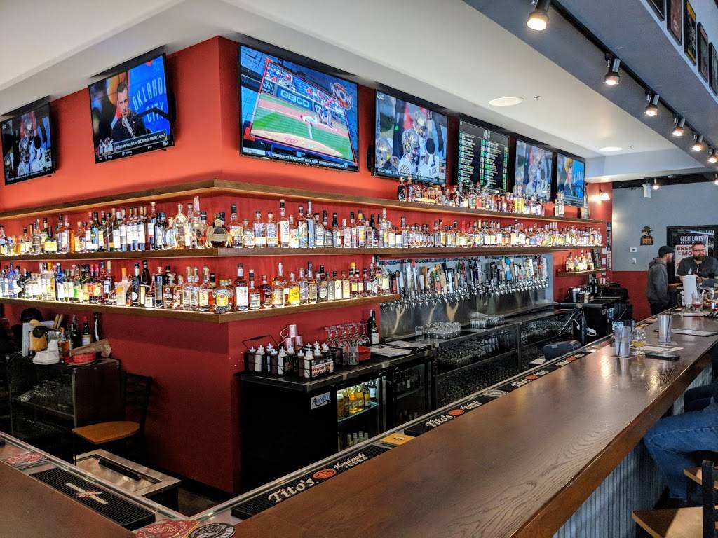 DOCs Smokehouse & Craft Bar | restaurant | 19081 Old Lagrange Rd #105, Mokena, IL 60448, USA | 7089955533 OR +1 708-995-5533