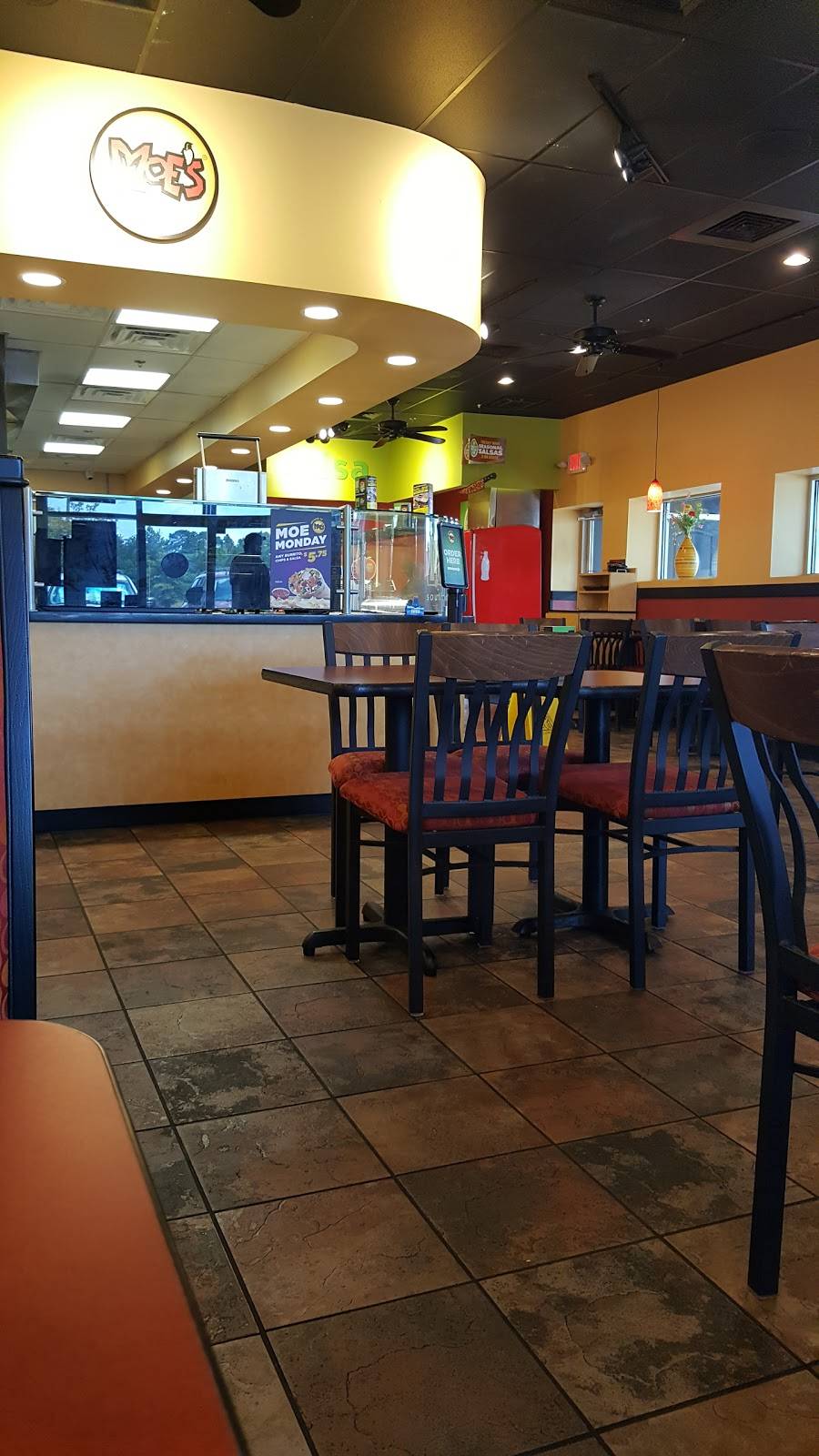 Moes Southwest Grill | restaurant | 231 State Farm Pkwy, Birmingham, AL 35209, USA | 2059437942 OR +1 205-943-7942