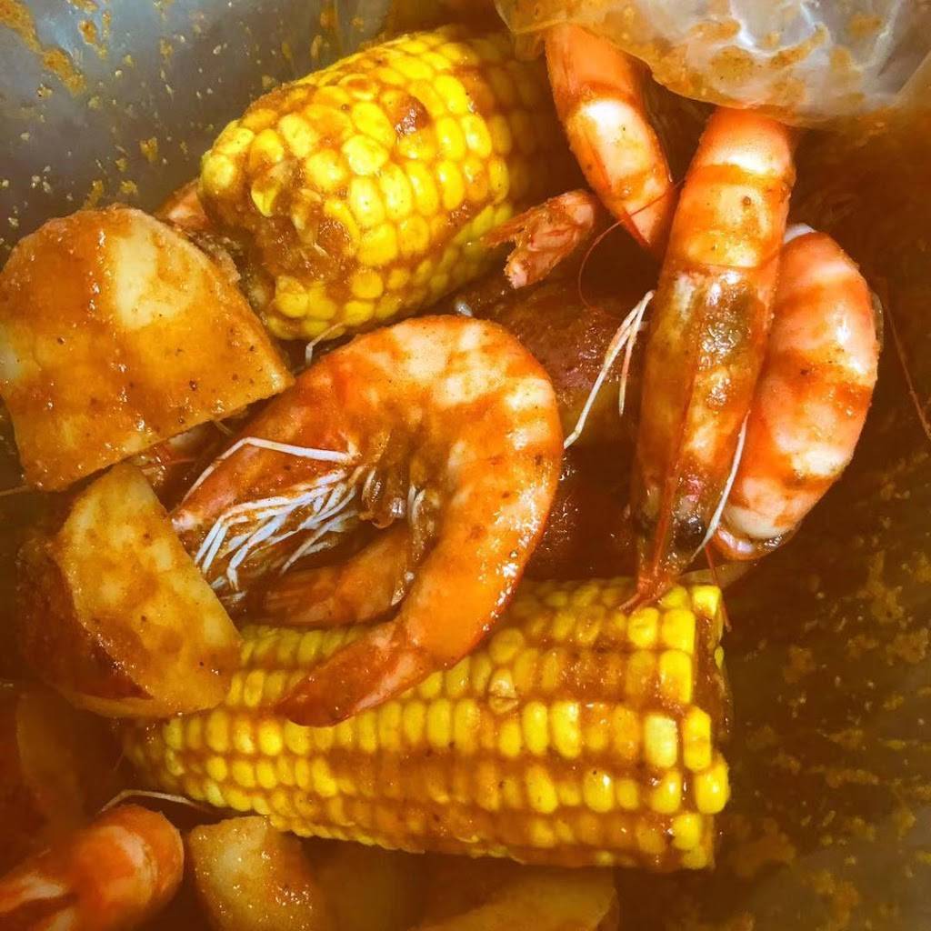 Boat Haus | restaurant | 4807 8th Ave, Brooklyn, NY 11220, USA | 7186335880 OR +1 718-633-5880