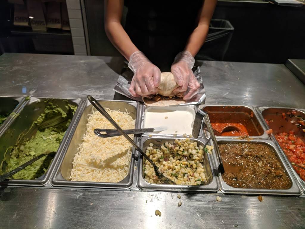 Chipotle Mexican Grill | restaurant | 4205 S Buckley Rd, Aurora, CO 80013, USA | 7208703342 OR +1 720-870-3342