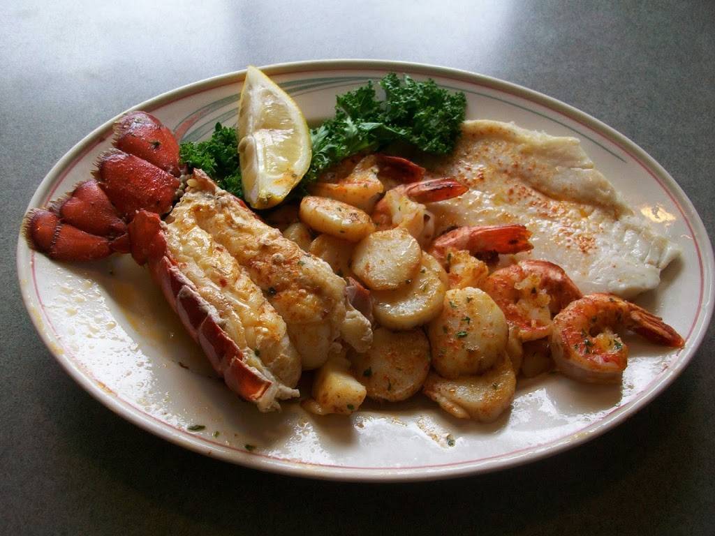 Curlys Family Restaurant | restaurant | Watkins Glen, NY 14891, USA | 6075354383 OR +1 607-535-4383