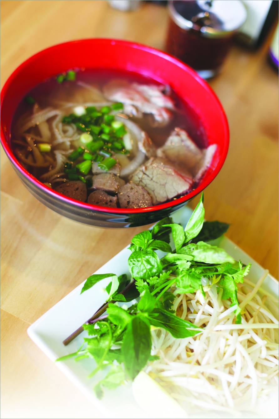 Pho 43 | restaurant | 1814 N Farwell Ave, Milwaukee, WI 53202, USA | 4145850303 OR +1 414-585-0303