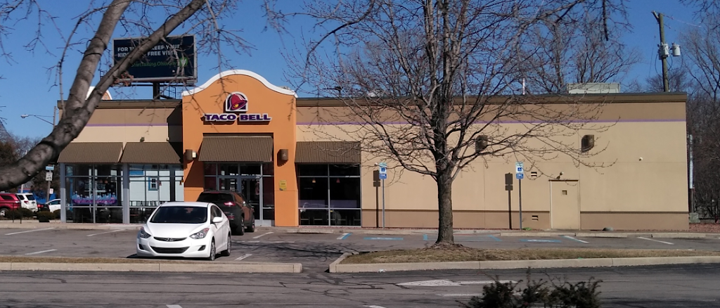 Taco Bell | meal takeaway | 3460 Airport Hwy, Toledo, OH 43609, USA | 4193800027 OR +1 419-380-0027