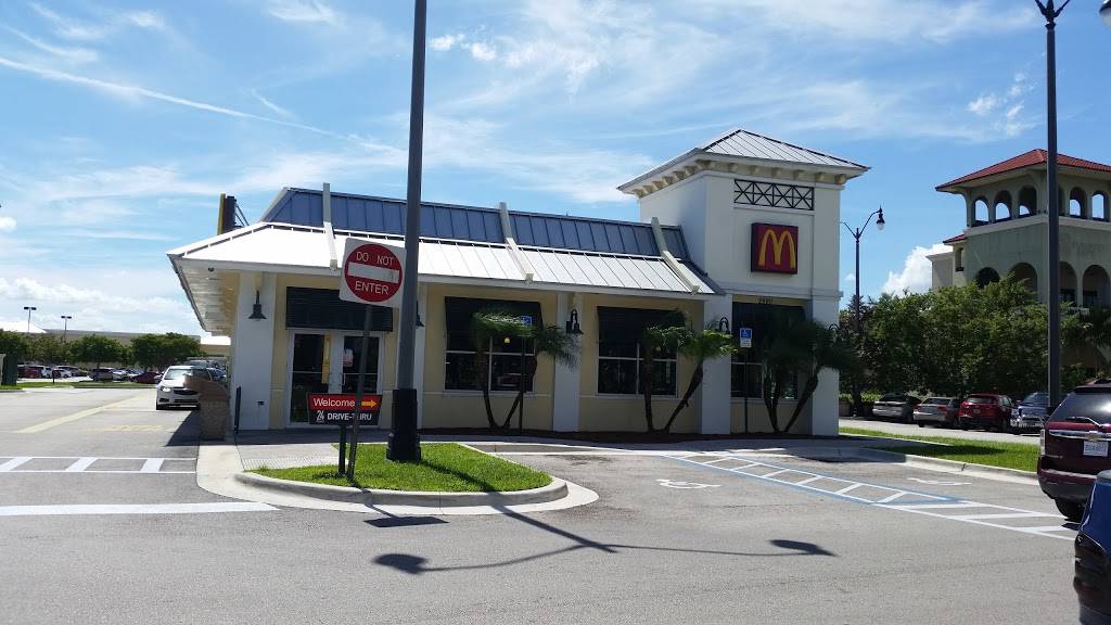 McDonalds | cafe | 2880 NE 8th St, Homestead, FL 33033, USA | 3052429774 OR +1 305-242-9774