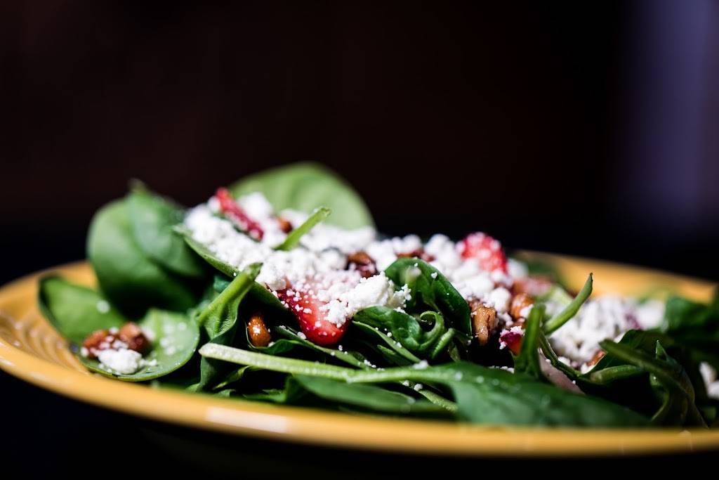 Delicio Coal Fired Pizza @ Hoppin Vines | restaurant | 8150 Montgomery Rd, Madeira, OH 45243, USA | 5137922625 OR +1 513-792-2625