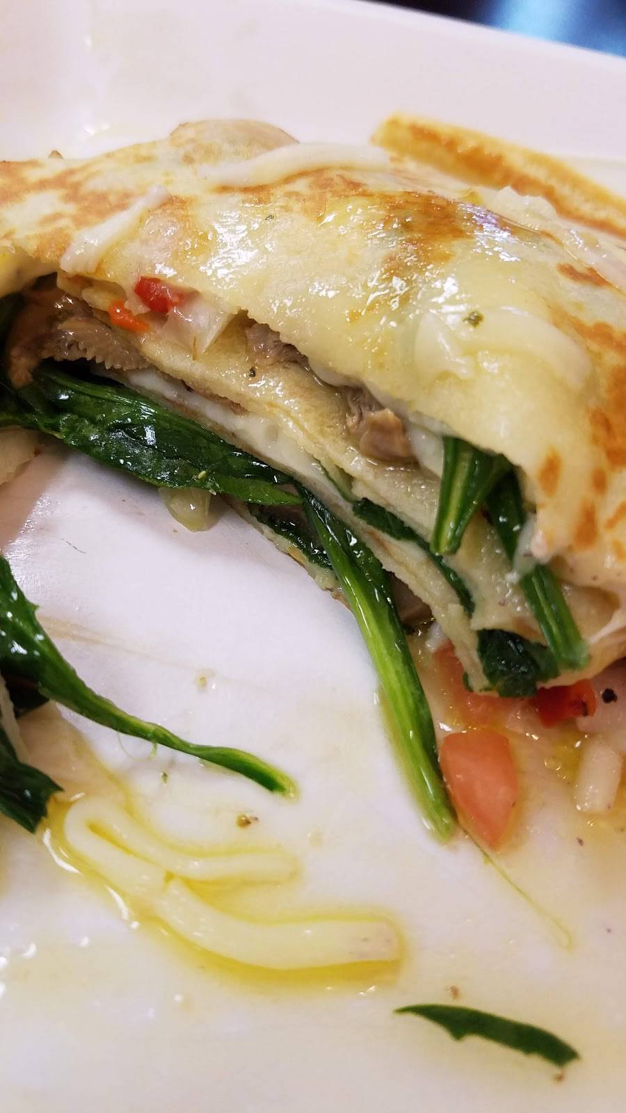 Crepes in the City | restaurant | 4127 Erie St, Willoughby, OH 44094, USA | 4409427555 OR +1 440-942-7555