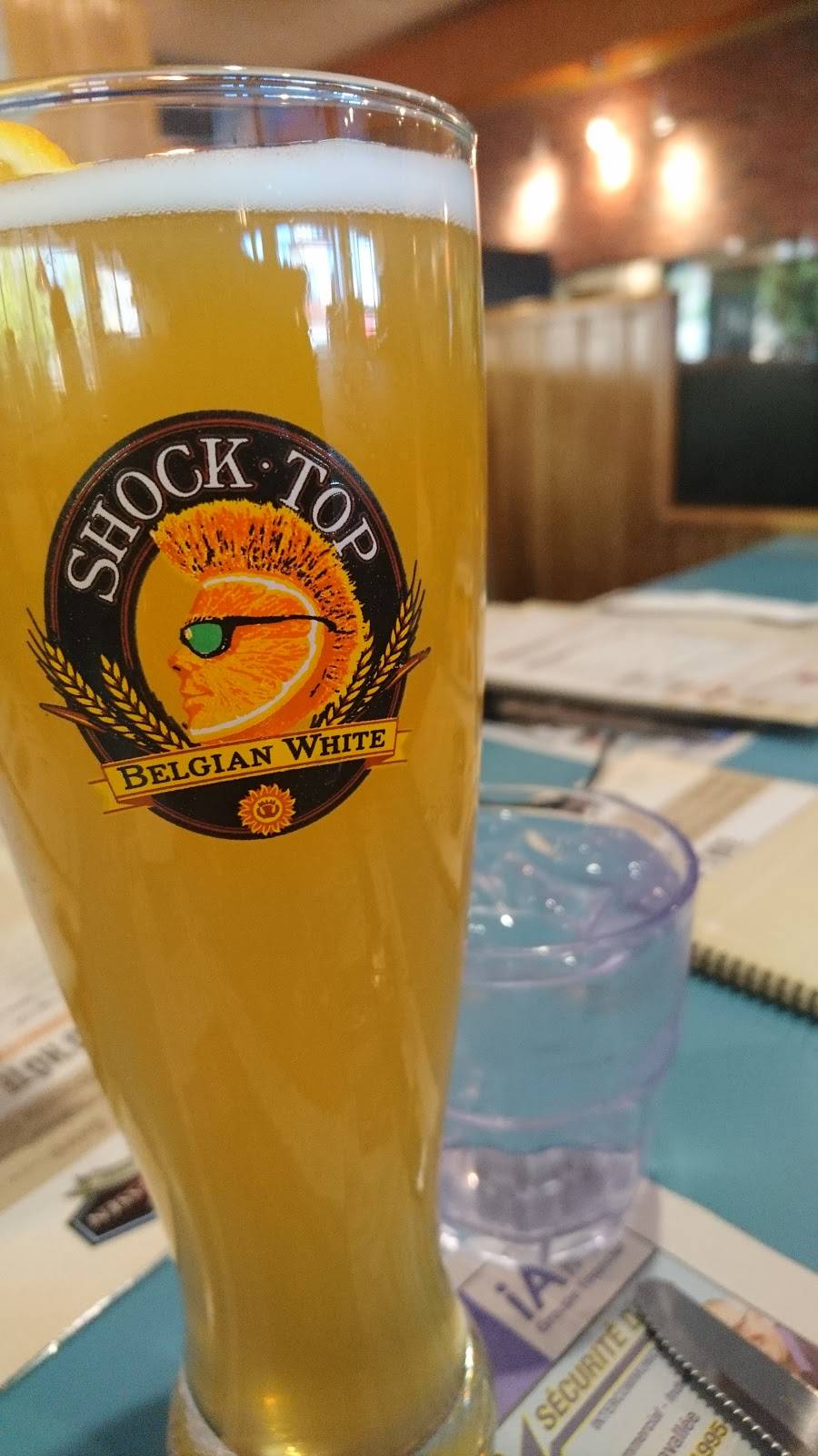 Delicatessen Place Granby | restaurant | 302 Rue Principale, Granby, QC J2G 2W4, Canada | 4503783768 OR +1 450-378-3768