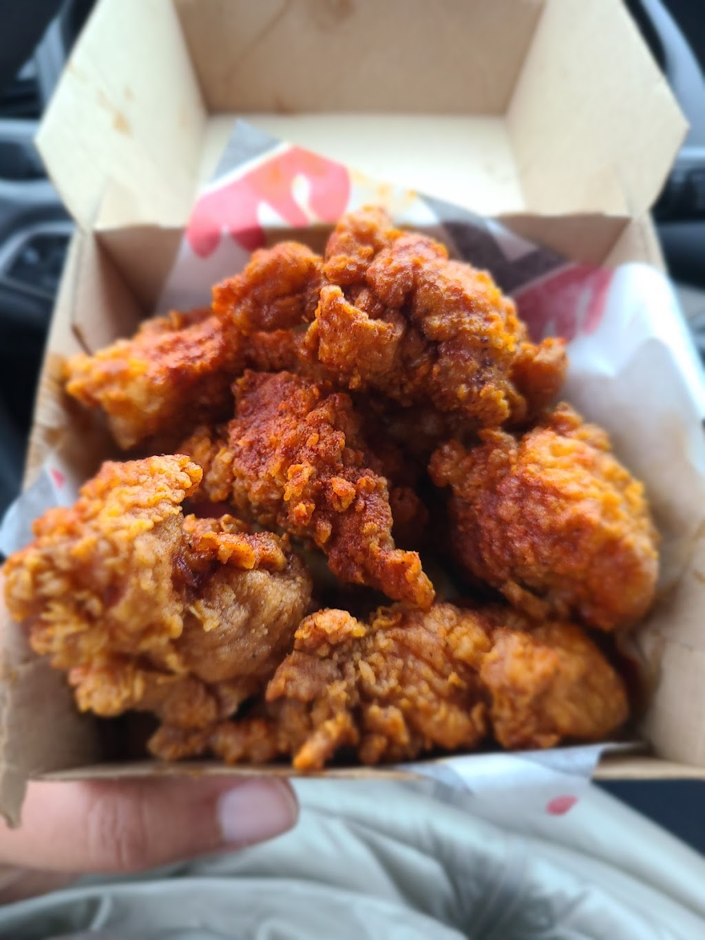 Roaming Rooster | restaurant | 1637b Crofton Center, Crofton, MD 21114, USA | 4435844051 OR +1 443-584-4051