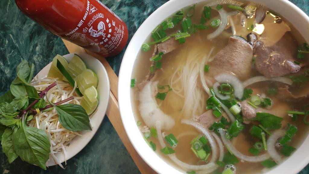 Pho Peoria | restaurant | 1695 Peoria St, Aurora, CO 80010, USA | 3033606688 OR +1 303-360-6688