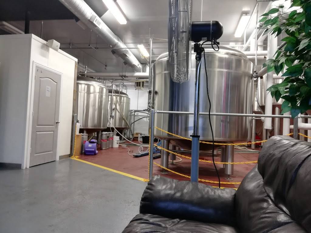 Core Brewing & Distilling Company | restaurant | 2470 Lowell Rd, Springdale, AR 72764, USA | 4793724300 OR +1 479-372-4300