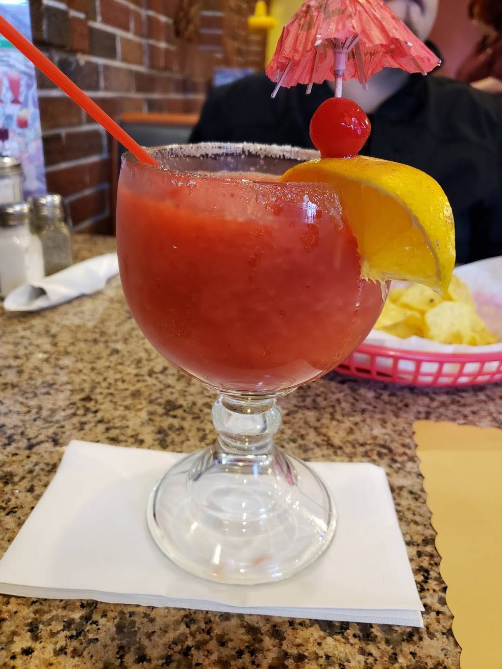 La Mexicana Taqueria | restaurant | 815 W 35th St, Chicago, IL 60609, USA | 7738901090 OR +1 773-890-1090