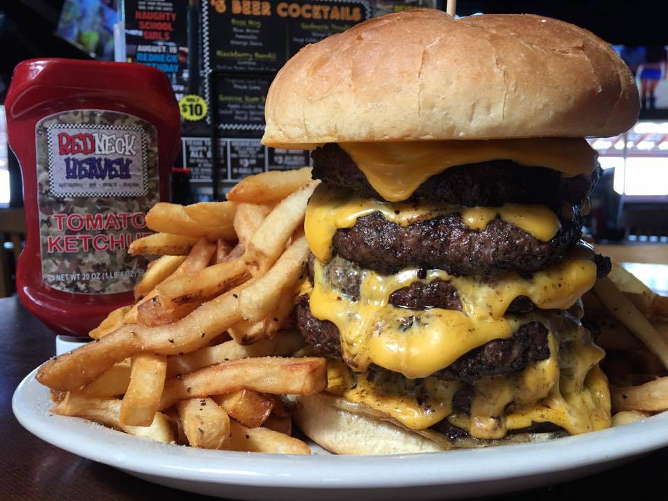 Redneck Heaven Restaurant & Bar | restaurant | 701 North Watson Road SH, 360 Rd to Six Flags St, Arlington, TX 76011, USA | 8178550100 OR +1 817-855-0100