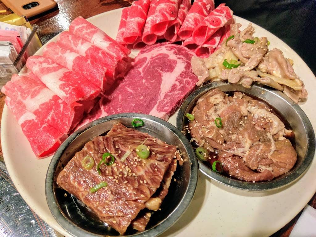 Tree | restaurant | 9504 Long Point Rd, Houston, TX 77055, USA | 8327676818 OR +1 832-767-6818