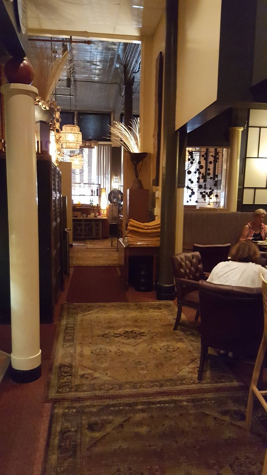 Urban Comforts Eatery | restaurant | 32N S 3rd St, Zanesville, OH 43701, USA | 7404532227 OR +1 740-453-2227