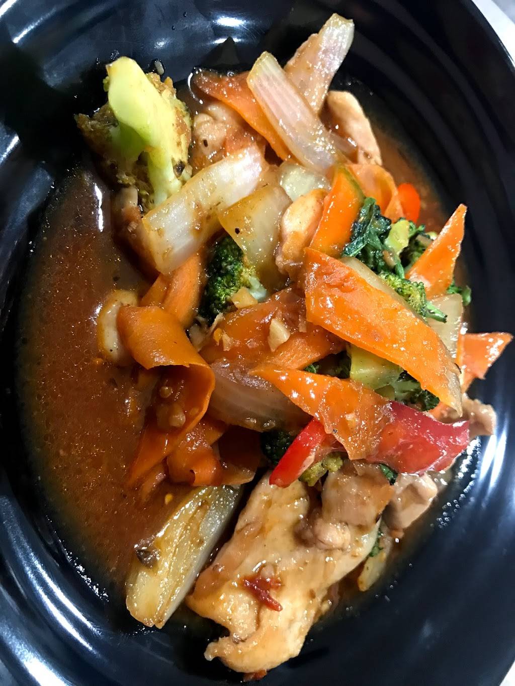 Vientiane Bistro | restaurant | 2537 Kensington Ave, Philadelphia, PA 19125, USA | 2677038199 OR +1 267-703-8199