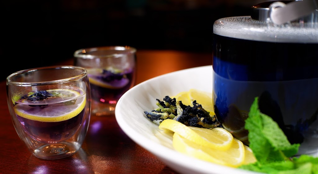 Mamak Vegan Kitchen | restaurant | 2390 Chamblee Tucker Rd, Chamblee, GA 30341, USA | 6789098188 OR +1 678-909-8188