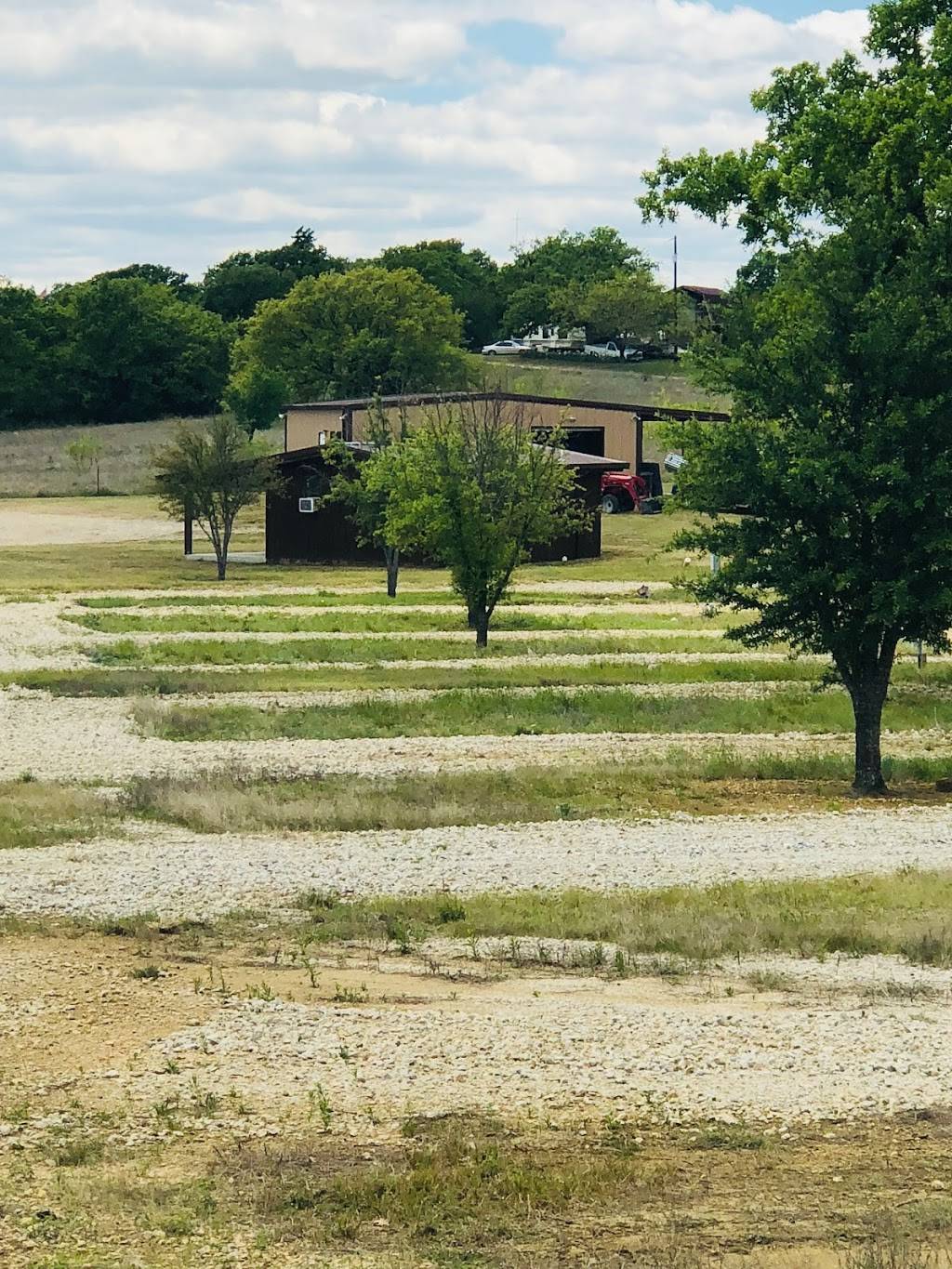 Flying D Lakeside Store & RV Park | restaurant | 7608 FM1125, Bowie, TX 76230, USA | 9408723581 OR +1 940-872-3581