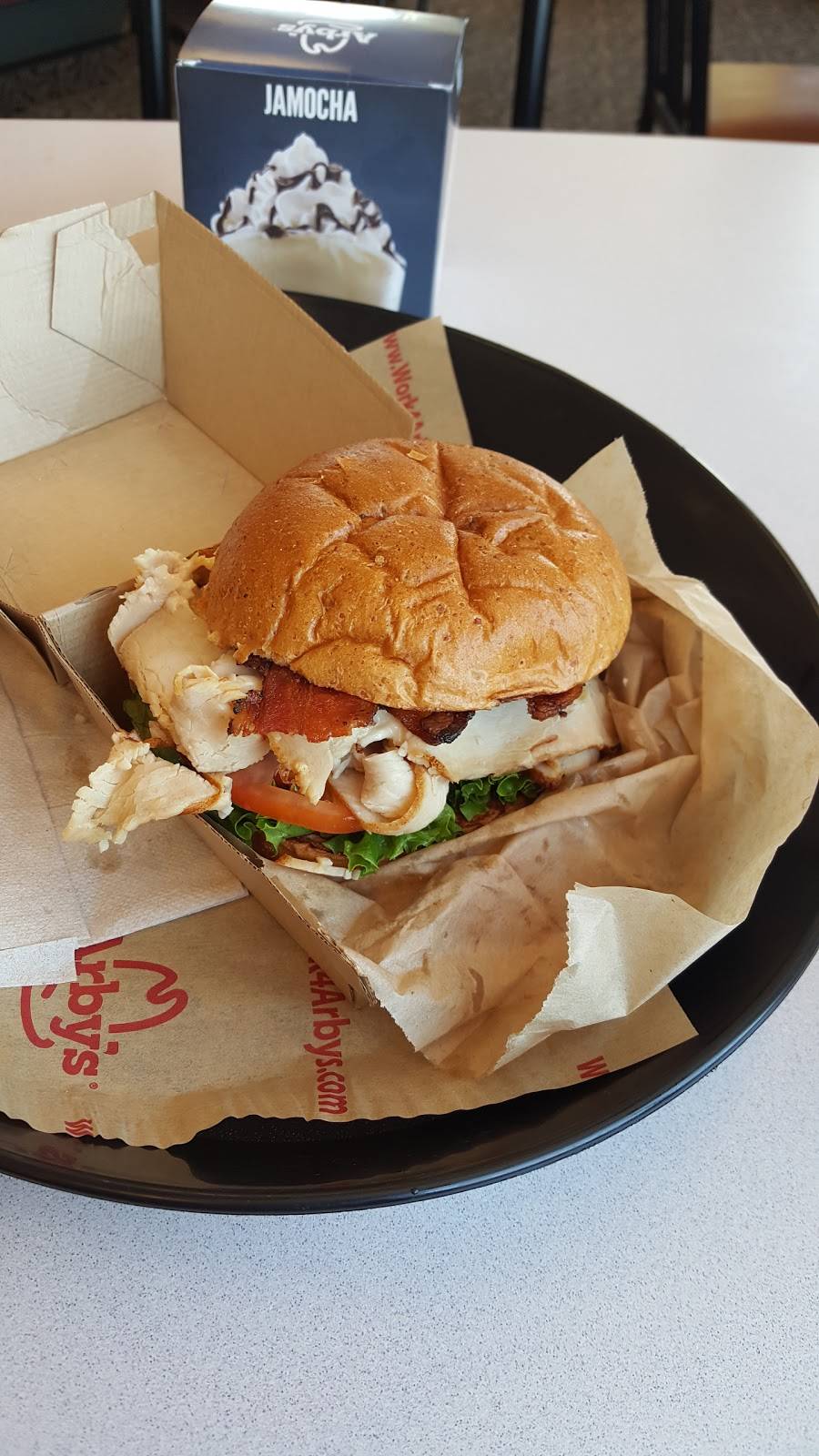 Arbys | restaurant | 6441 W Colfax Ave, Lakewood, CO 80214, USA | 3032388560 OR +1 303-238-8560