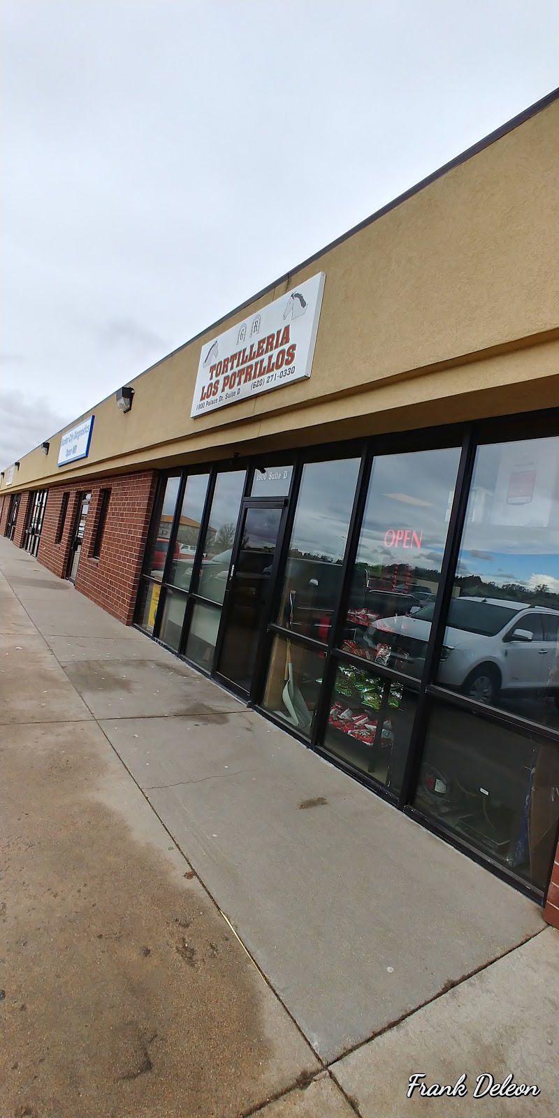 Tortilleria Los Potrillos | restaurant | 1800 Palace Dr, Garden City, KS 67846, USA | 6202710330 OR +1 620-271-0330