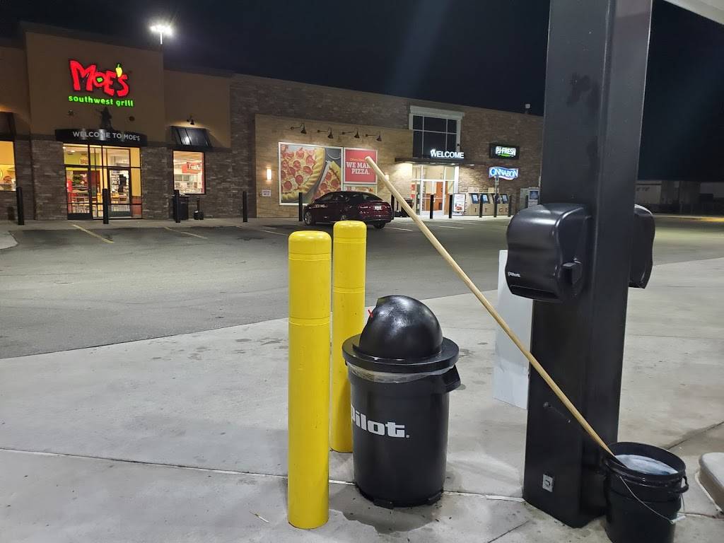 Pilot Travel Center | restaurant | 2108 S Mississippi Ave, Atoka, OK 74525, USA | 5803640232 OR +1 580-364-0232