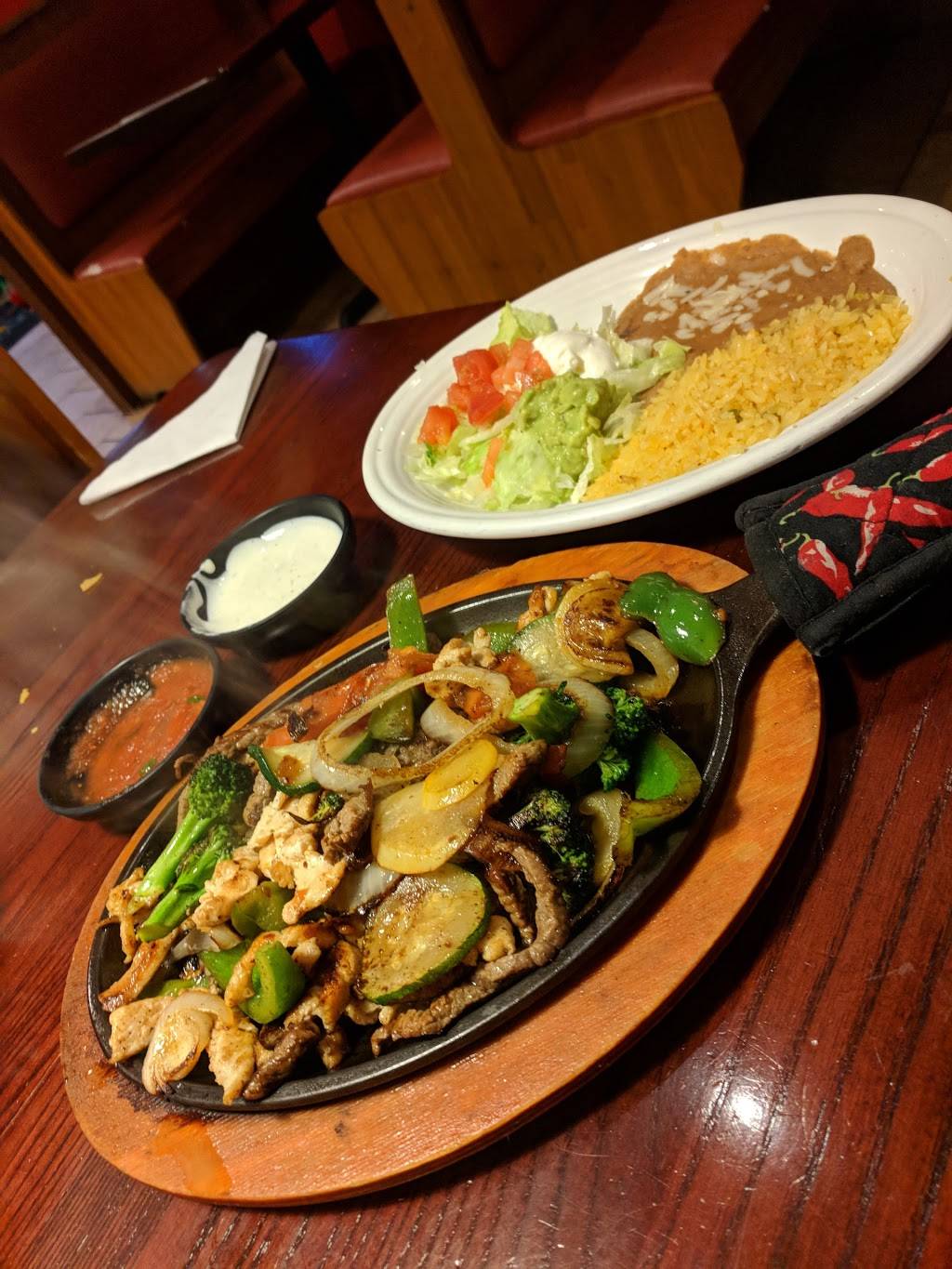 Don Tequila Mexican Grill | restaurant | 564 Hanes Mall Blvd, Winston-Salem, NC 27103, USA | 3363313437 OR +1 336-331-3437