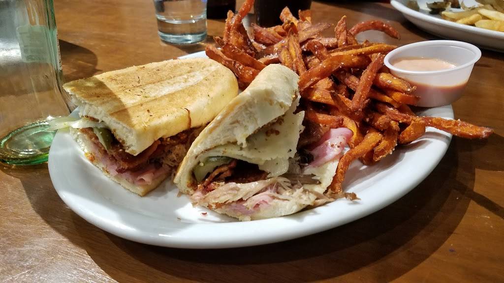 Cafe Wave | restaurant | 10392 S Jordan Gateway, South Jordan, UT 84095, USA | 8015729211 OR +1 801-572-9211