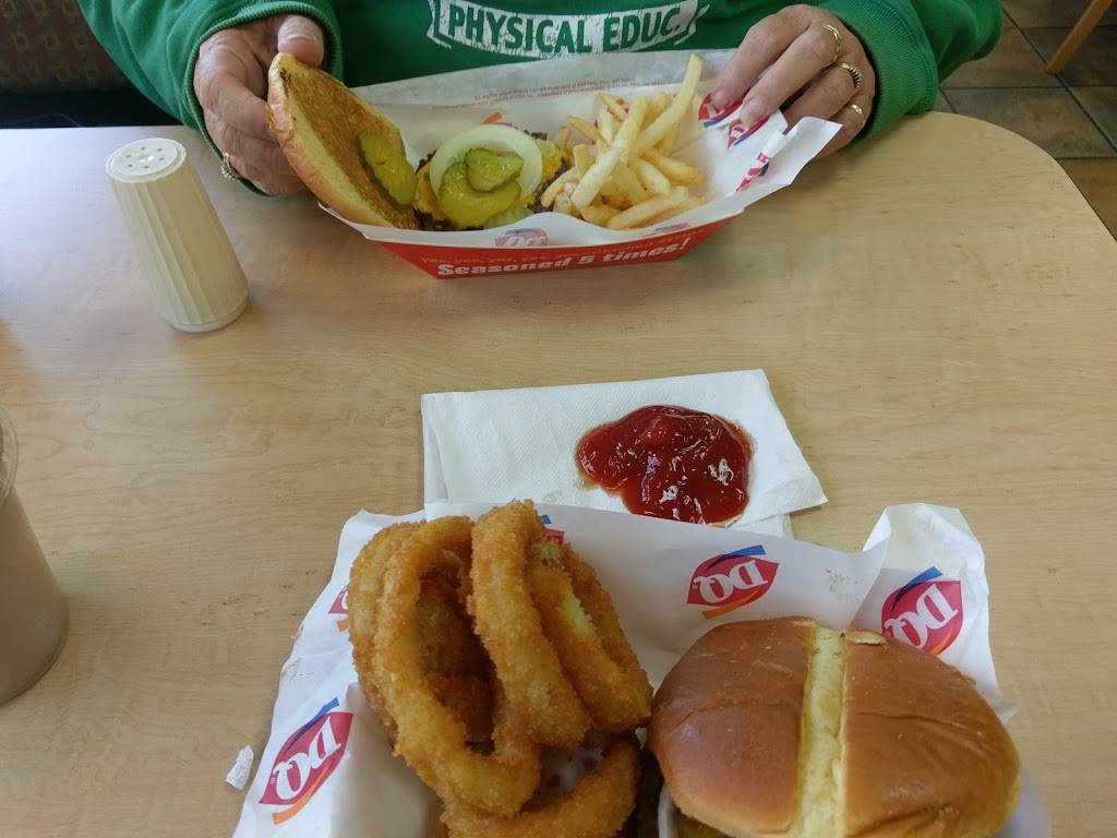 Dairy Queen Grill & Chill | restaurant | 201 S 2nd St, Central City, KY 42330, USA | 2707543800 OR +1 270-754-3800