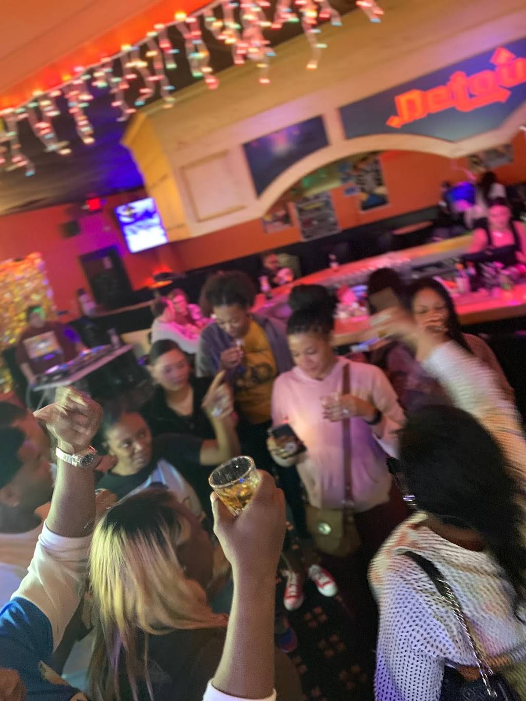 Gossip Shack Domain | restaurant | 11101 Burnet Rd Suite 120B, Austin, TX 78758, USA | 7374447723 OR +1 737-444-7723