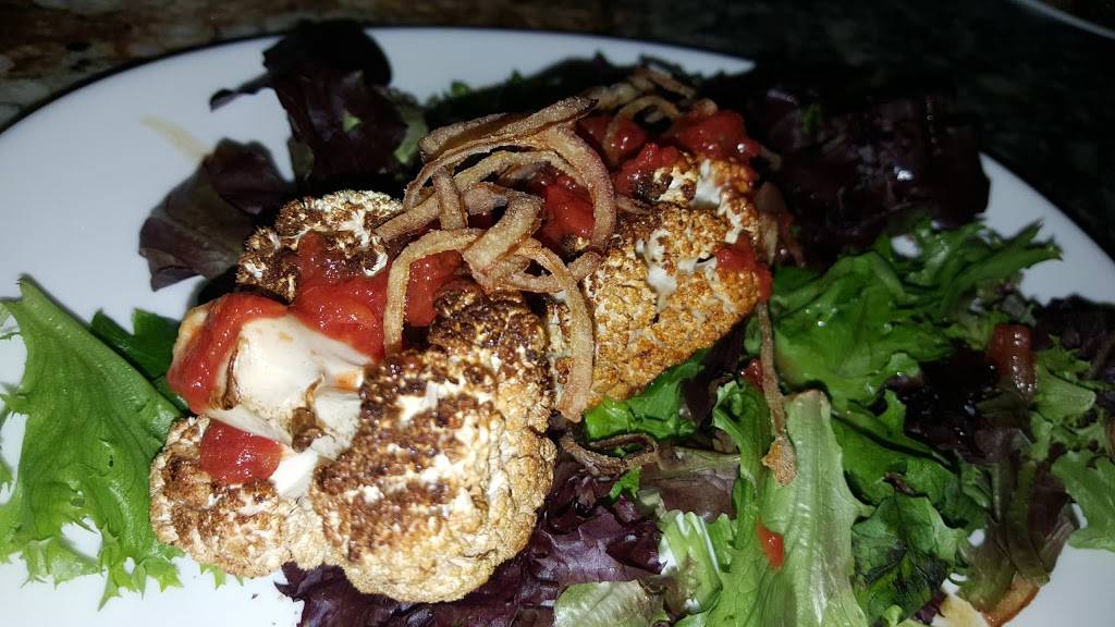 Copper Shaker | restaurant | 169 1st Ave N, St. Petersburg, FL 33701, USA | 7273512569 OR +1 727-351-2569