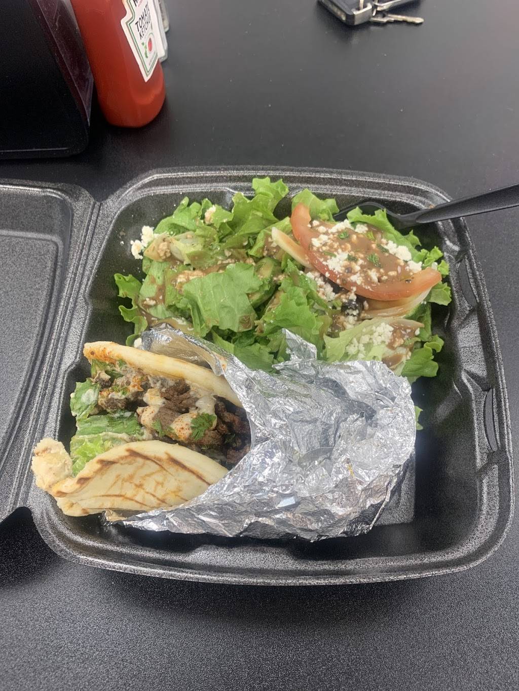 Gyros Xpress | restaurant | 5081 Little School Rd # 107, Arlington, TX 76017, USA | 8176725611 OR +1 817-672-5611
