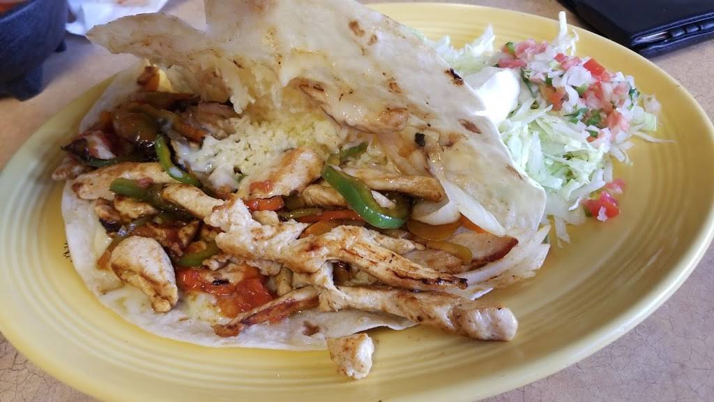 La Plaza Mexican Restaurant | restaurant | 2055 Fairview Blvd E, Fairview, TN 37062, USA | 6157996150 OR +1 615-799-6150