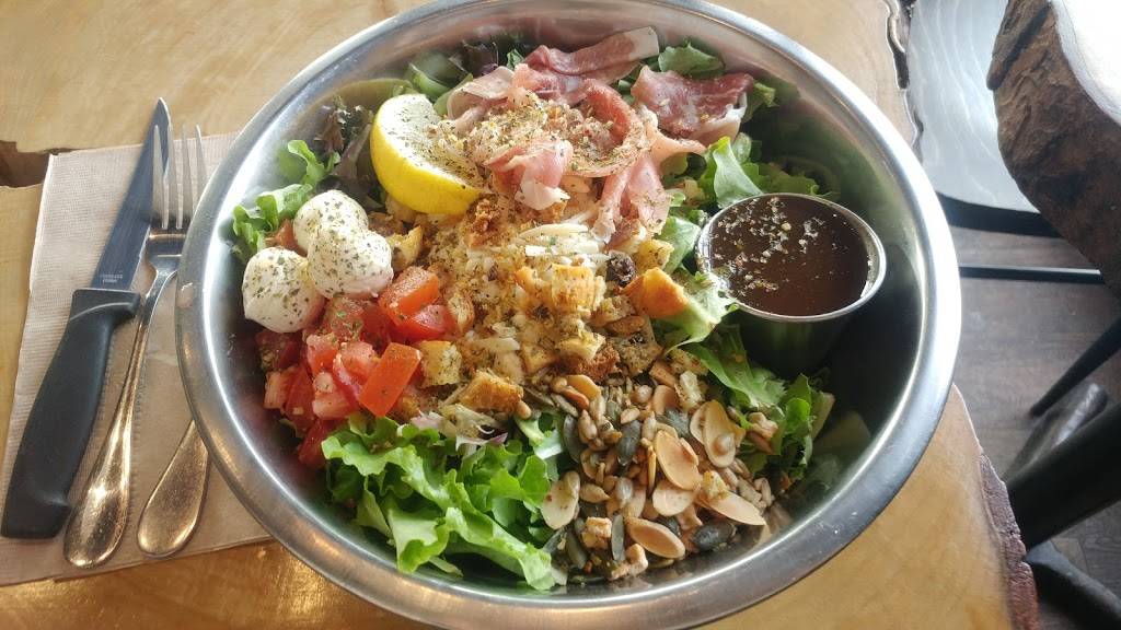 Kaffé Krème | cafe | 594 Boulevard Albiny Paquette, Mont-Laurier, QC J9L 1L5, Canada | 8194991444 OR +1 819-499-1444