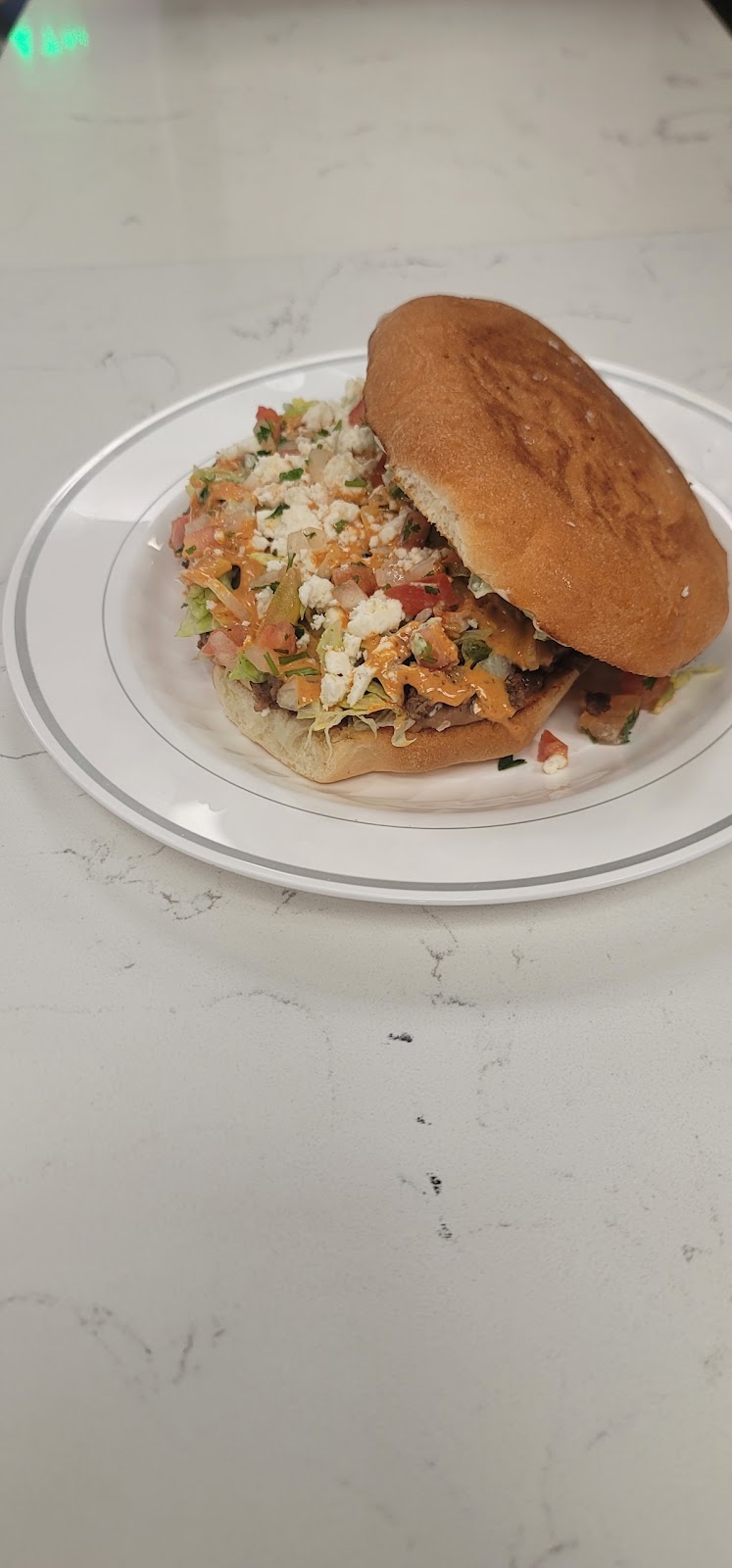 Los Brothers Kitchen | restaurant | Inside the Mobil Gas Station, 3620 Wilson Rd, Bakersfield, CA 93309, USA | 6614747464 OR +1 661-474-7464