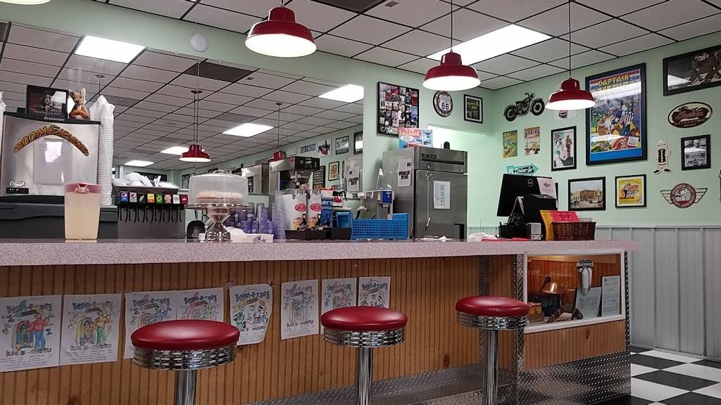 Boomarang Diner | restaurant | 372 Bryan Dr, Durant, OK 74701, USA | 5807455622 OR +1 580-745-5622