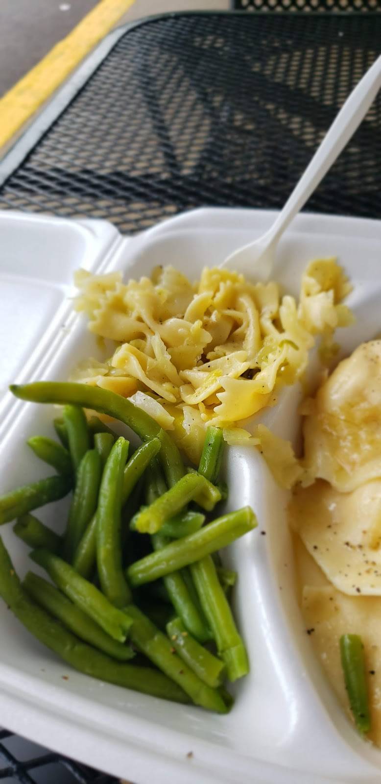 Forgotten Taste Pierogies | restaurant | 910 Beaver Grade Rd, Coraopolis, PA 15108, USA | 4122699800 OR +1 412-269-9800