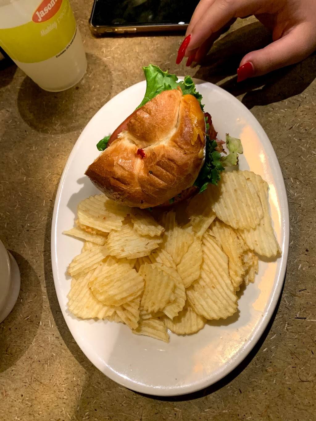 Jasons Deli | restaurant | 301 E Altamonte Dr, Altamonte Springs, FL 32701, USA | 4078300699 OR +1 407-830-0699