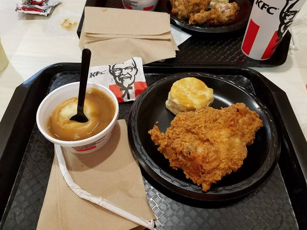KFC | restaurant | 2037 Lee Hwy, Bristol, VA 24201, USA | 2764669211 OR +1 276-466-9211