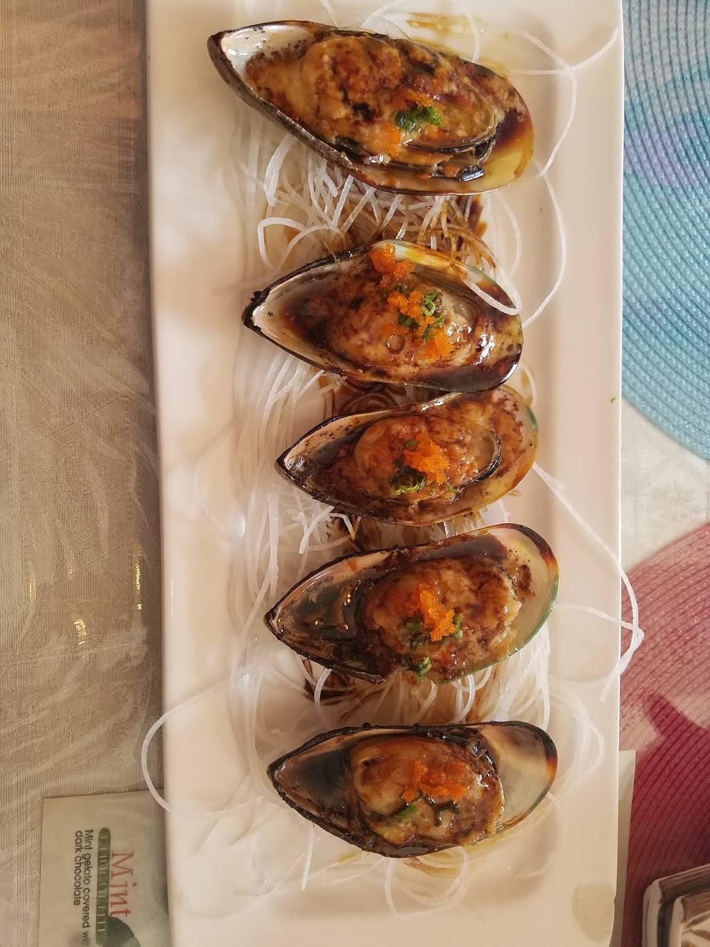 Hanabi Sushi and Teriyaki | restaurant | 17711 Saticoy St, Reseda, CA 91335, USA | 8183427070 OR +1 818-342-7070