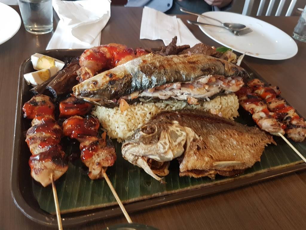 Bertos Restaurant | restaurant | 1063 Dundas St W, Mississauga, ON L5C 1C3, Canada | 9052320203 OR +1 905-232-0203