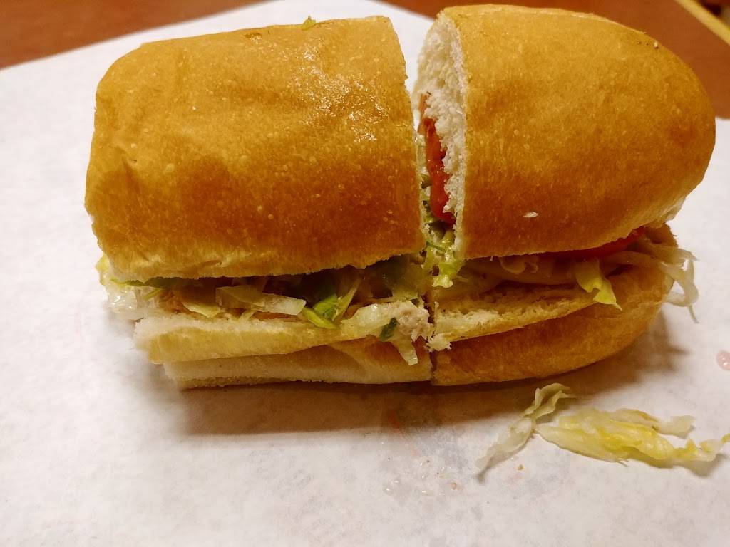 Jersey Mikes Subs | meal takeaway | 1190 W Sunset Dr, Waukesha, WI 53189, USA | 2622784070 OR +1 262-278-4070