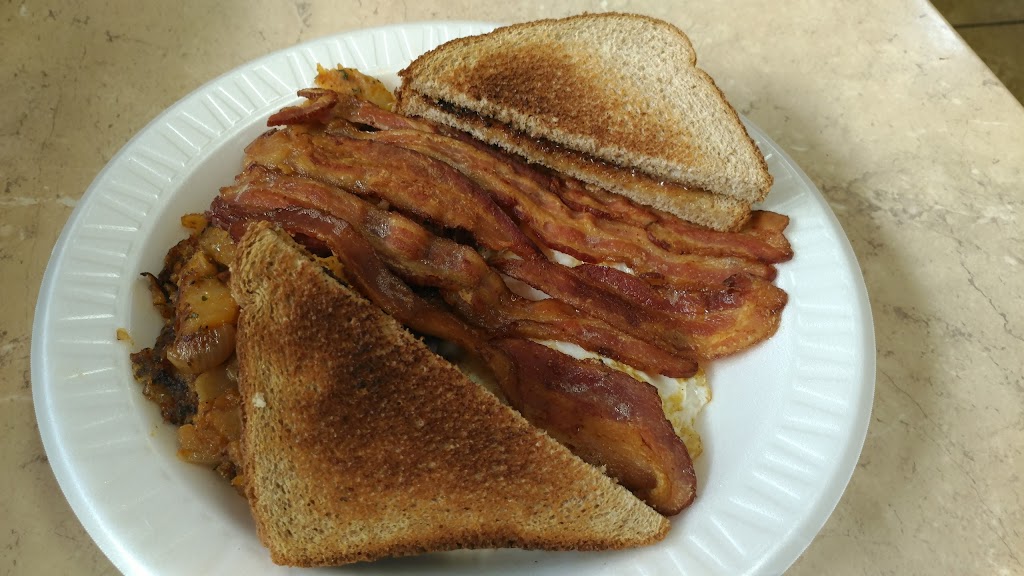 Central Deli | restaurant | 133 N Main St, Florida, NY 10921, USA | 8456512300 OR +1 845-651-2300