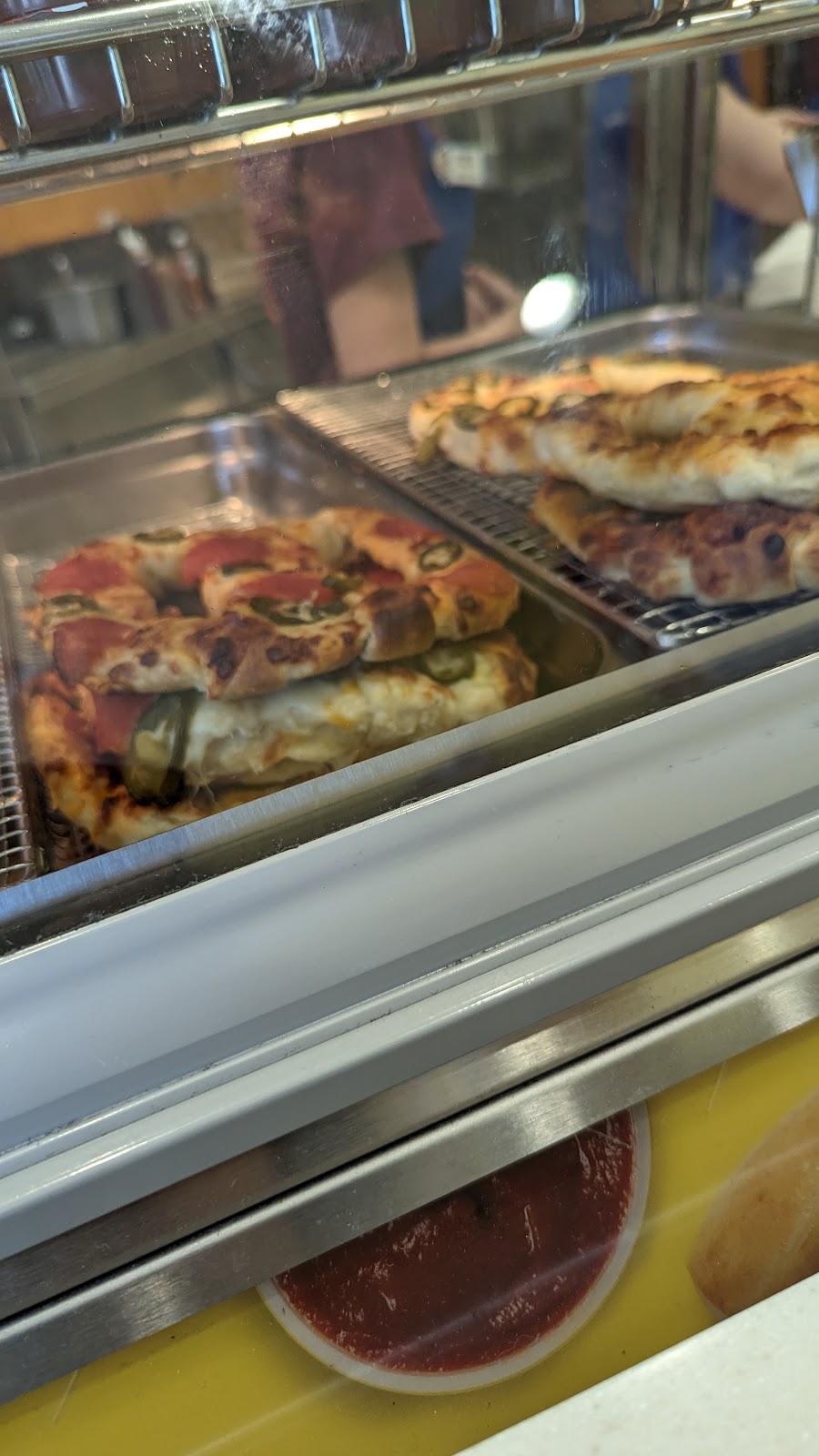 Wetzels Pretzels | bakery | 2801-3027 Countryside Dr Unit #3140, Turlock, CA 95380, USA | 8185059900 OR +1 818-505-9900