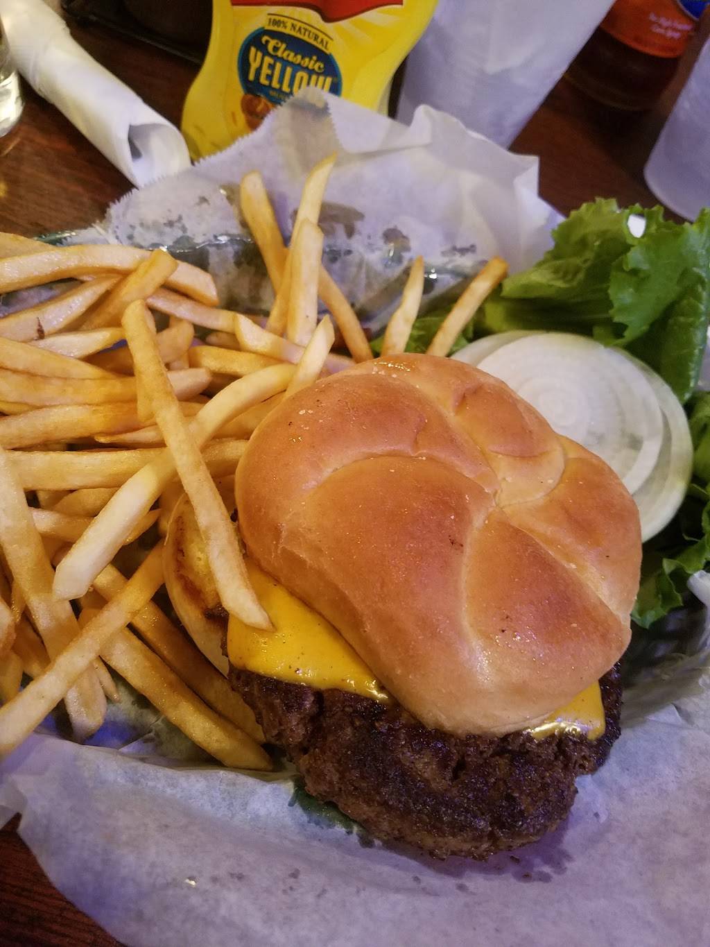 Tonys Butt Shack BBQ & Catering | restaurant | 2380 Water St, Peru, IL 61354, USA | 8152239890 OR +1 815-223-9890