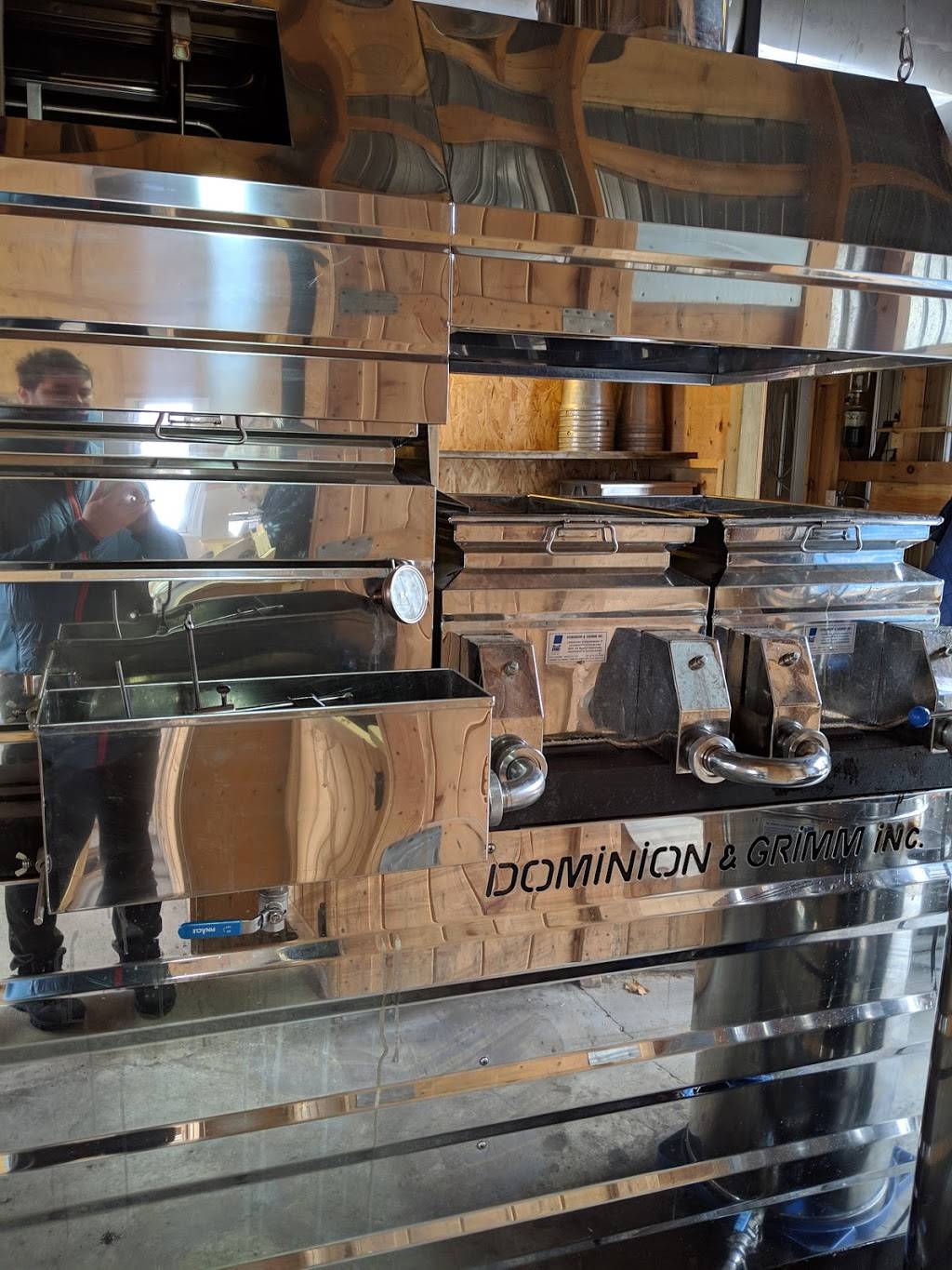 Sucrerie Alary | restaurant | 3242 QC-148, Luskville, QC J0X 2G0, Canada | 8194552572 OR +1 819-455-2572