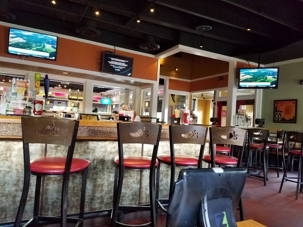 Chilis Grill & Bar | restaurant | 218 Indian Lake Blvd, Hendersonville, TN 37075, USA | 6158261711 OR +1 615-826-1711
